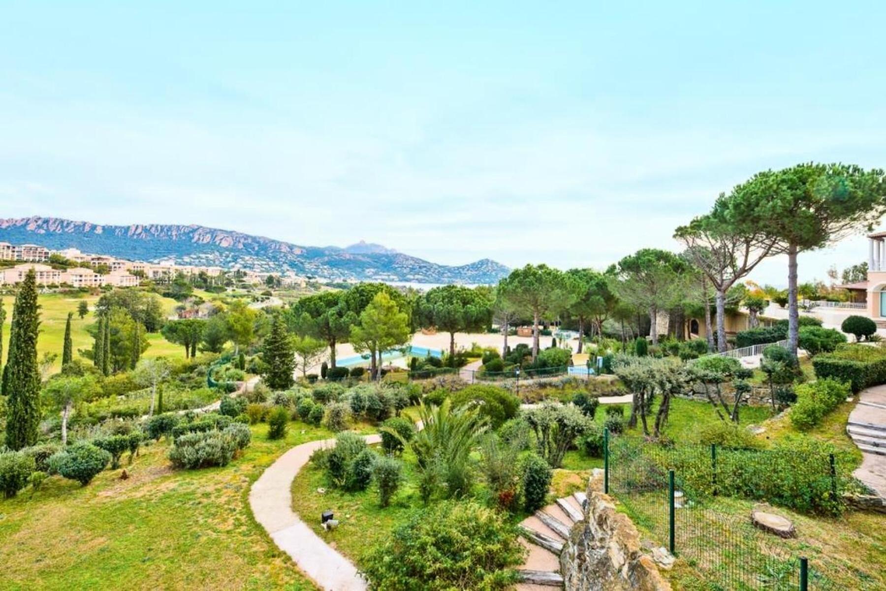 Residence Le Hameau De Cap Esterel - Maeva Home - Appartement 2 Pieces 5 Personnes - Selection Mae-1109 Saint-Raphael  Ngoại thất bức ảnh