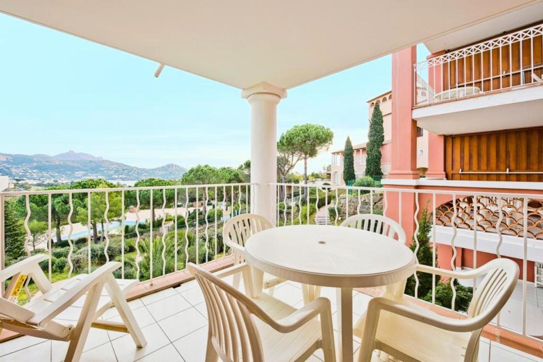 Residence Le Hameau De Cap Esterel - Maeva Home - Appartement 2 Pieces 5 Personnes - Selection Mae-1109 Saint-Raphael  Ngoại thất bức ảnh